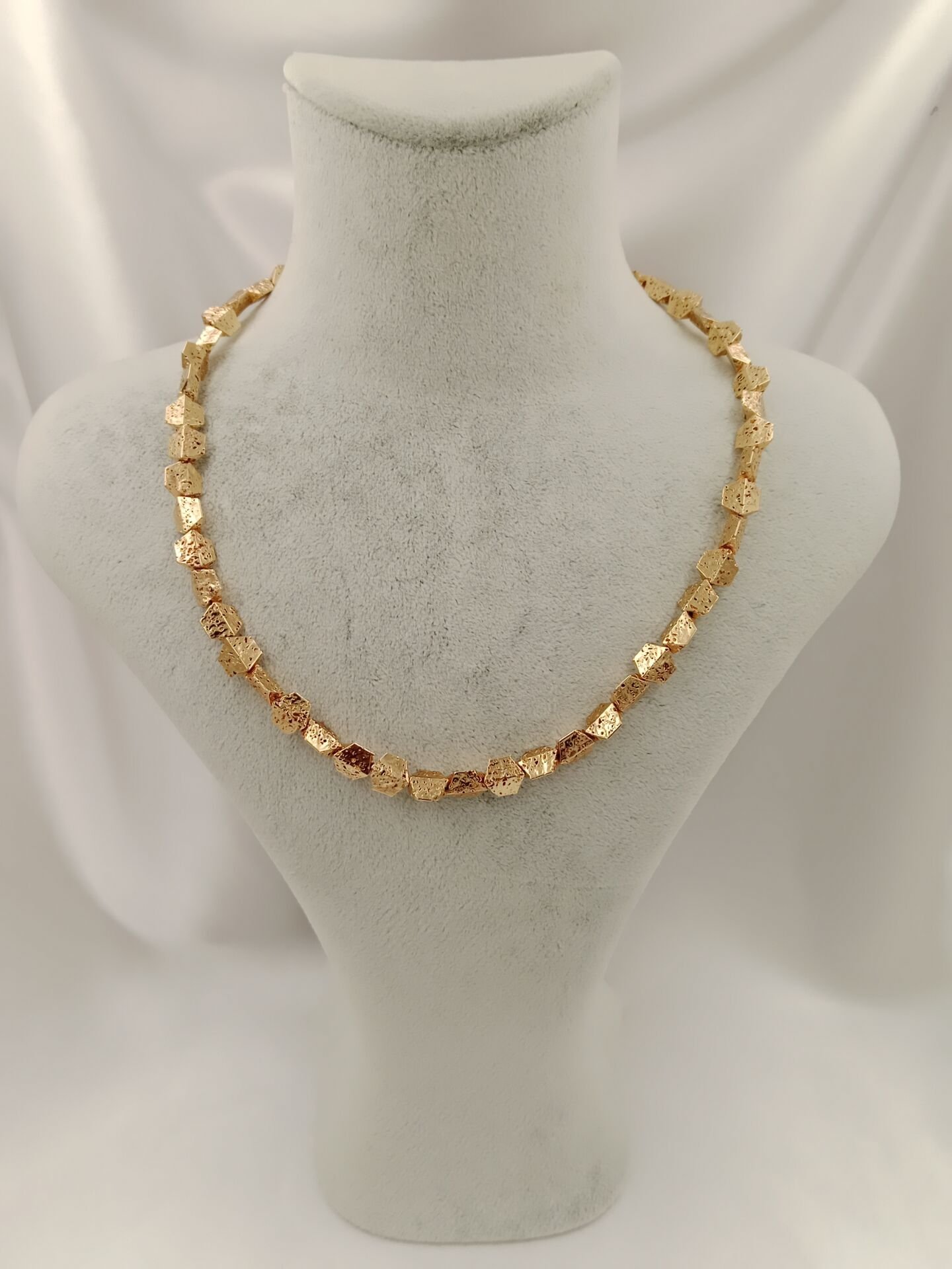 Lovely Lav Gold Lav Taşı Petek Kolye