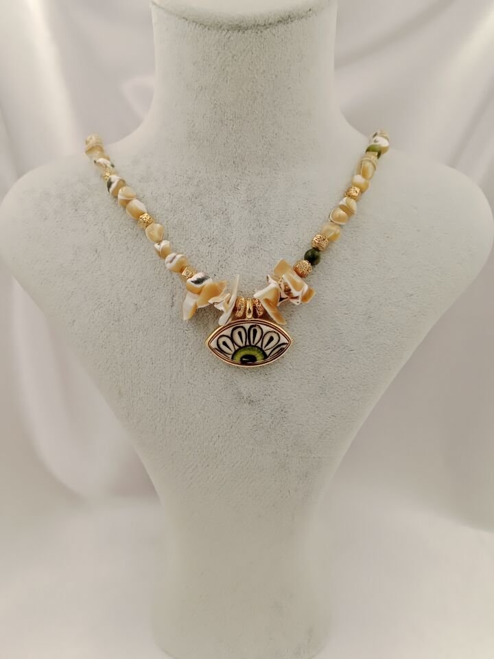 Kahverengi ve Yeşil Tonlarda Amorf Sedef Evil Eye Seramik Göz Tasarım Kolye