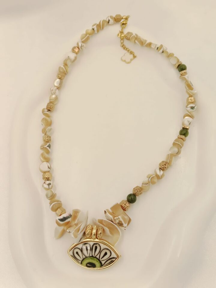 Bej Ekru Amorf Sedef Evil Eye Seramik Göz Tasarım Kolye