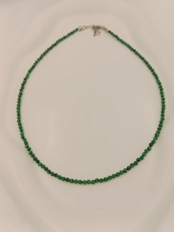 Minimal Malahit Taşı Tasarım Kolye