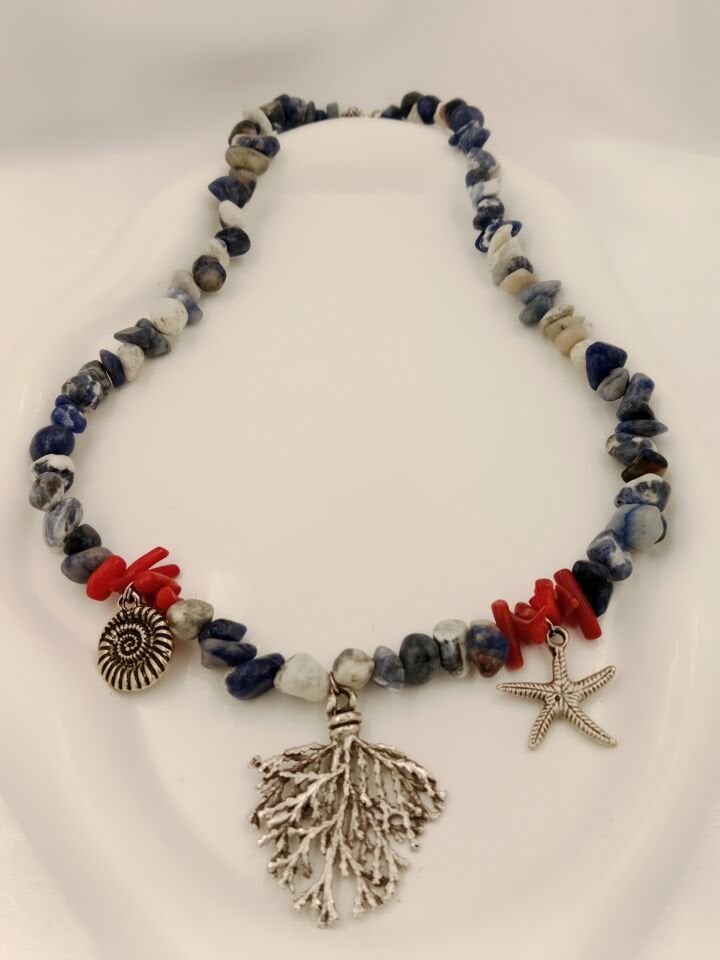 Lapis Lazuli ve Mercan Marin Temalı Tasarım Kolye