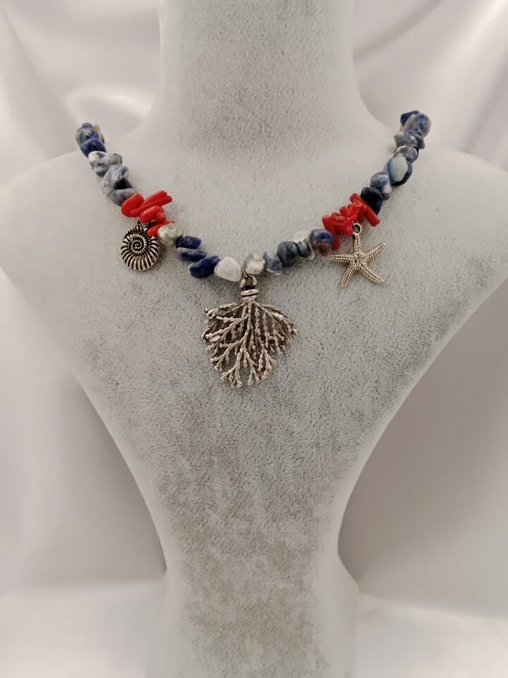 Lapis Lazuli ve Mercan Marin Temalı Tasarım Kolye