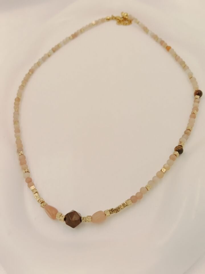 Güneş Taşı ve Kaplangözü Taşı Minimal Tasarım Kolye