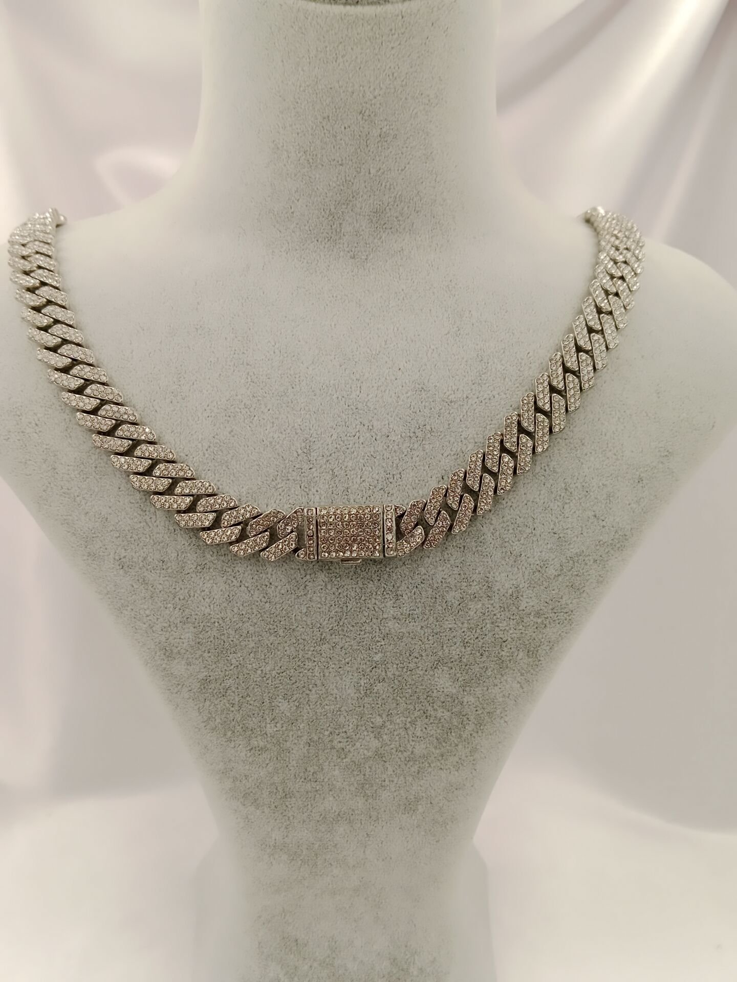 Gurmet Chain