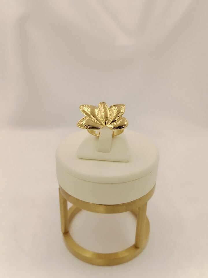 Pirinç Taşsız Lotus Yüzük