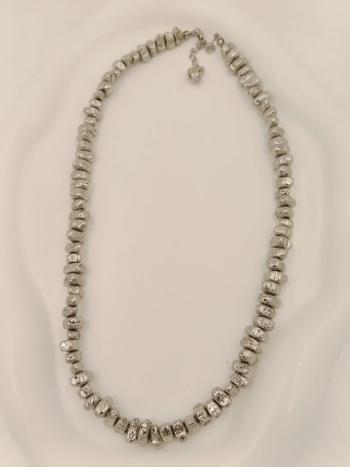 Lovely Lav Gümüş Amorf Kesim Lav Taşı Kolye