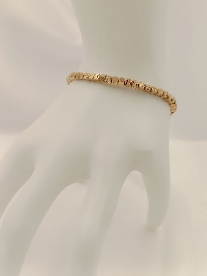 Lovely Lav Gold Lav Taşı Minimal Bileklik